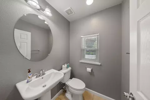 9332 Vintner Cir, Patterson, CA 95363 photo 16