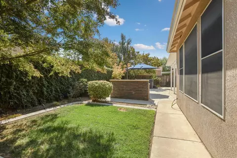 Exterior - 3604 Hillglen Ave, Modesto, CA 95355 photo 9 of 15