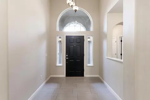 Entry Way - 3604 Hillglen Ave, Modesto, CA 95355 photo 3 of 4