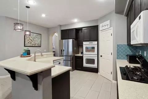 Kitchen - 3604 Hillglen Ave, Modesto, CA 95355 photo 1 of 4