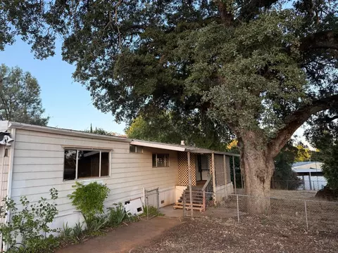 695 Feather Dr, Copperopolis, CA 95228 photo 2