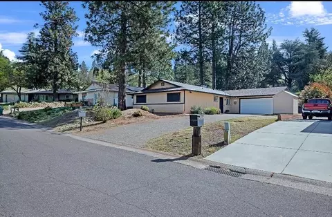 3087 Camino Ct, Camino, CA 95709