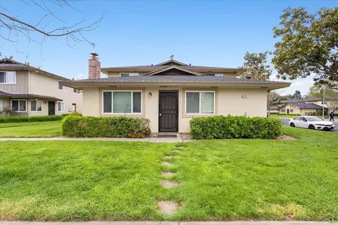 2203 Peacock Pl #1, Union City, CA 94587