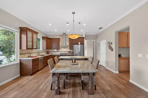 Kitchen - 1817 Titian Ct, Davis, CA 95618 photo 2 of 6