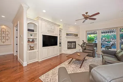 Living - 2073 Prado Vis, Lincoln, CA 95648 photo 5 of 5