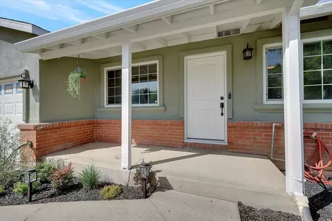 Exterior - 229 W Delano St, Elverta, CA 95626 photo 4 of 11