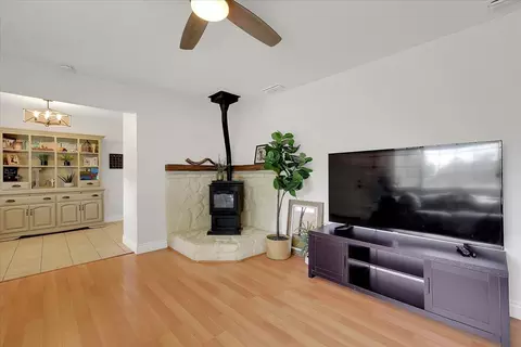 Living - 229 W Delano St, Elverta, CA 95626 photo 2 of 2