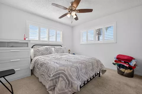 Bedroom - 19195 Dahlin Rd, Escalon, CA 95320 photo 3 of 6