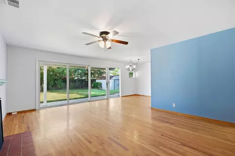 Living - 1437 W Elm St, Lodi, CA 95242 photo 2 of 5
