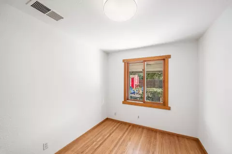 Bedroom - 2306 Regis Dr, Davis, CA 95618 photo 6 of 8