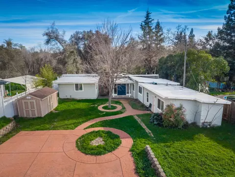 3838 Circle Dr, Loomis, CA 95650