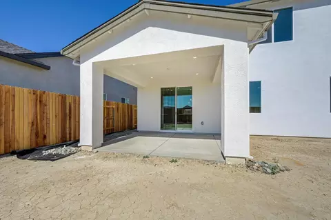 Exterior - 3939 Diffusion Rd, Roseville, CA 95747 photo 6 of 6