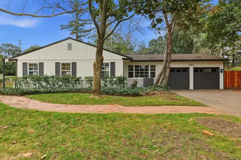 894 Larch Ln, Sacramento, CA 95864