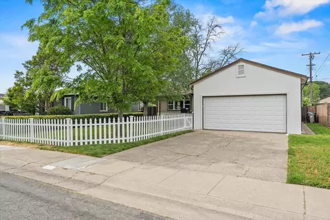 5408 Helen Way, Sacramento, CA 95822