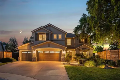 6905 Arianna Ct, Elk Grove, CA 95757