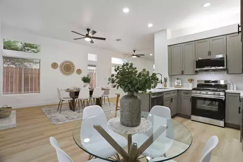 Dining - 230 Thomas Dehaven Ln, Tracy, CA 95376 photo 2 of 2
