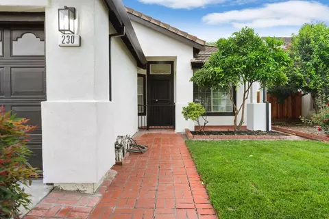 Exterior - 230 Thomas Dehaven Ln, Tracy, CA 95376 photo 2 of 6