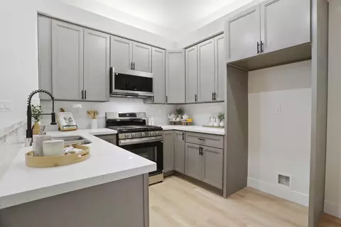 Kitchen - 230 Thomas Dehaven Ln, Tracy, CA 95376 photo 1 of 3