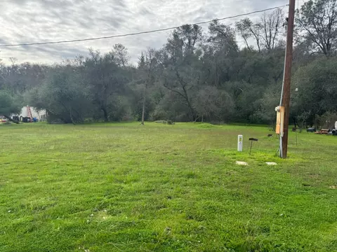 7717 Kirby St, Valley Springs, CA 95252