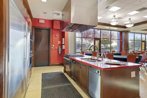 Kitchen - 1288 Maple Valley St, Manteca, CA 95336 photo 5 of 5