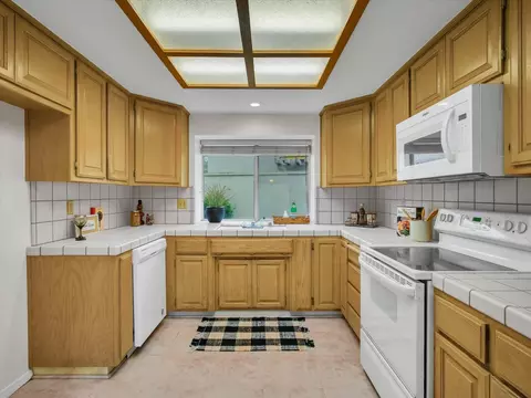 Kitchen - 1104 Copper Cottage Ln, Modesto, CA 95355 photo 1 of 3