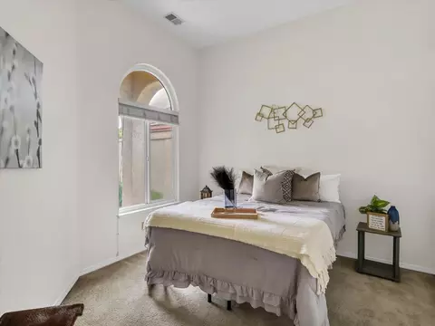 Bedroom - 1104 Copper Cottage Ln, Modesto, CA 95355 photo 4 of 6