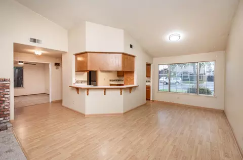 Living - 1604 January Dr, Modesto, CA 95358 photo 3 of 6