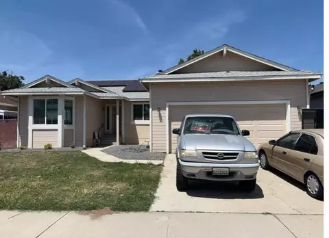 911 Toro Ln, Lathrop, CA 95330