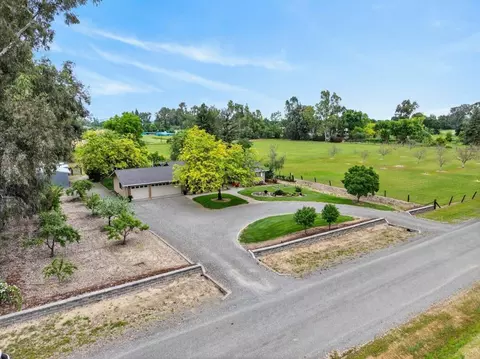 View/Area - 35670 Yellowstone Ave, Davis, CA 95616 photo 6 of 6