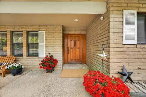 Exterior - 35670 Yellowstone Ave, Davis, CA 95616 photo 36 of 42