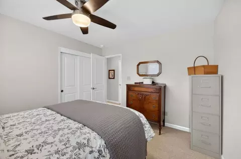 Bedroom - 35670 Yellowstone Ave, Davis, CA 95616 photo 4 of 7