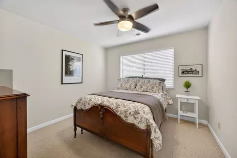Bedroom - 35670 Yellowstone Ave, Davis, CA 95616 photo 3 of 7