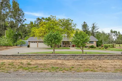 Exterior - 35670 Yellowstone Ave, Davis, CA 95616 photo 33 of 42