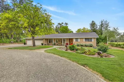 Exterior - 35670 Yellowstone Ave, Davis, CA 95616 photo 34 of 42
