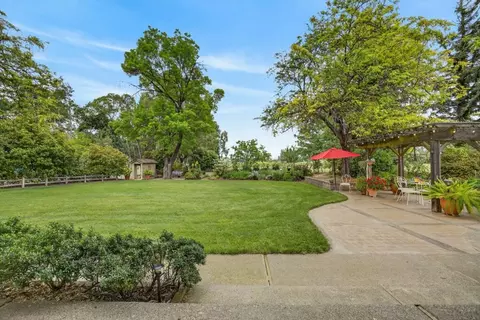 Exterior - 35670 Yellowstone Ave, Davis, CA 95616 photo 18 of 42
