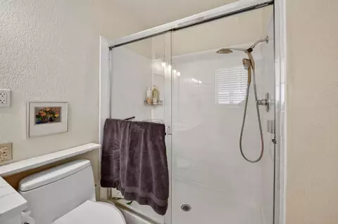 Bath - 35670 Yellowstone Ave, Davis, CA 95616 photo 7 of 7