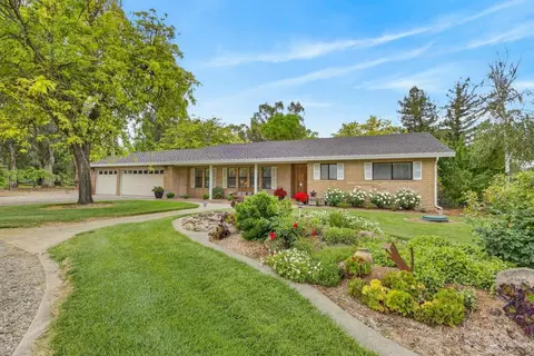 35670 Yellowstone Ave, Davis, CA 95616