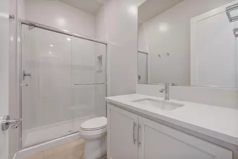 Bath - 3026 Blackpoint Ct, Rocklin, CA 95765 photo 4 of 4