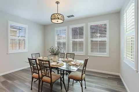 Dining - 2662 Veneto Ct, Lodi, CA 95242 photo 2 of 2