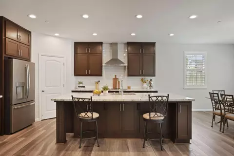 2662 Veneto Ct, Lodi, CA 95242