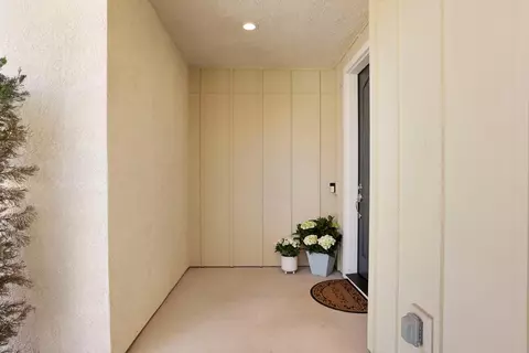Entry Way - 2662 Veneto Ct, Lodi, CA 95242 photo 1 of 5