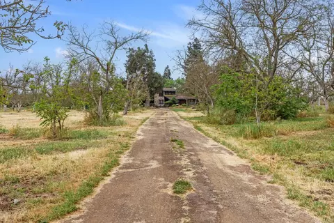 Exterior - 4607 Archerdale Rd, Linden, CA 95236 photo 3 of 12