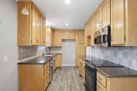 Kitchen - 7888 Cedar Ln, Hilmar, CA 95324 photo 1 of 4