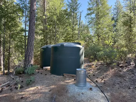 10543 Chuckleberry Dr, Nevada City, CA 95959