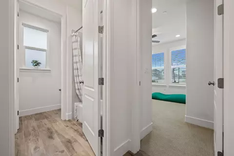 Entry Way - 1640 Carrara Ln, Ripon, CA 95366 photo 9 of 16
