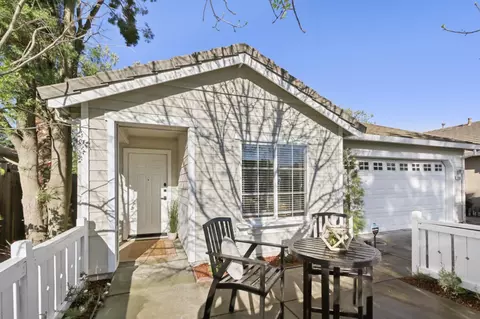 2345 Roualt St, Davis, CA 95618 photo 3