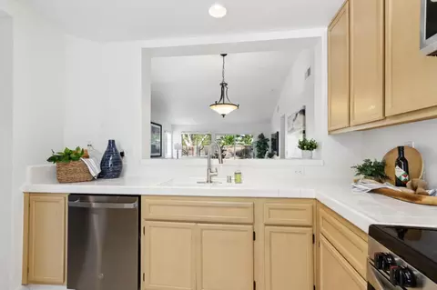 2345 Roualt St, Davis, CA 95618 photo 23