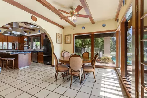 Dining - 10464 E Herndon Ave, Clovis, CA 93619 photo 3 of 5
