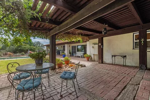 Exterior - 10464 E Herndon Ave, Clovis, CA 93619 photo 5 of 12