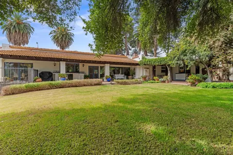 Exterior - 10464 E Herndon Ave, Clovis, CA 93619 photo 6 of 12